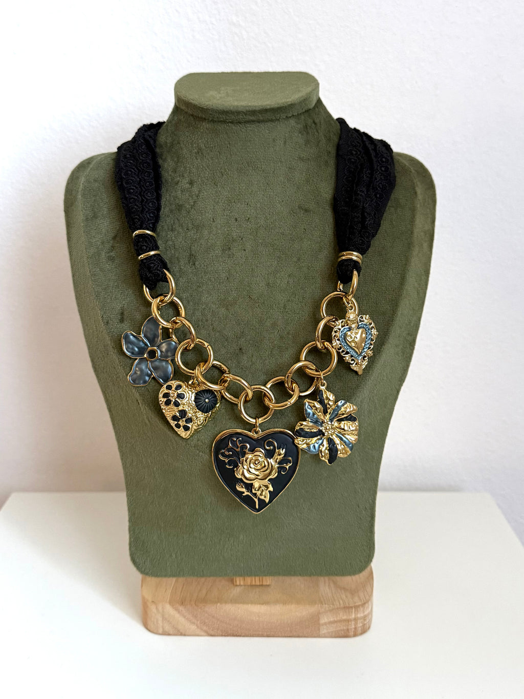 Collana Black Velvet