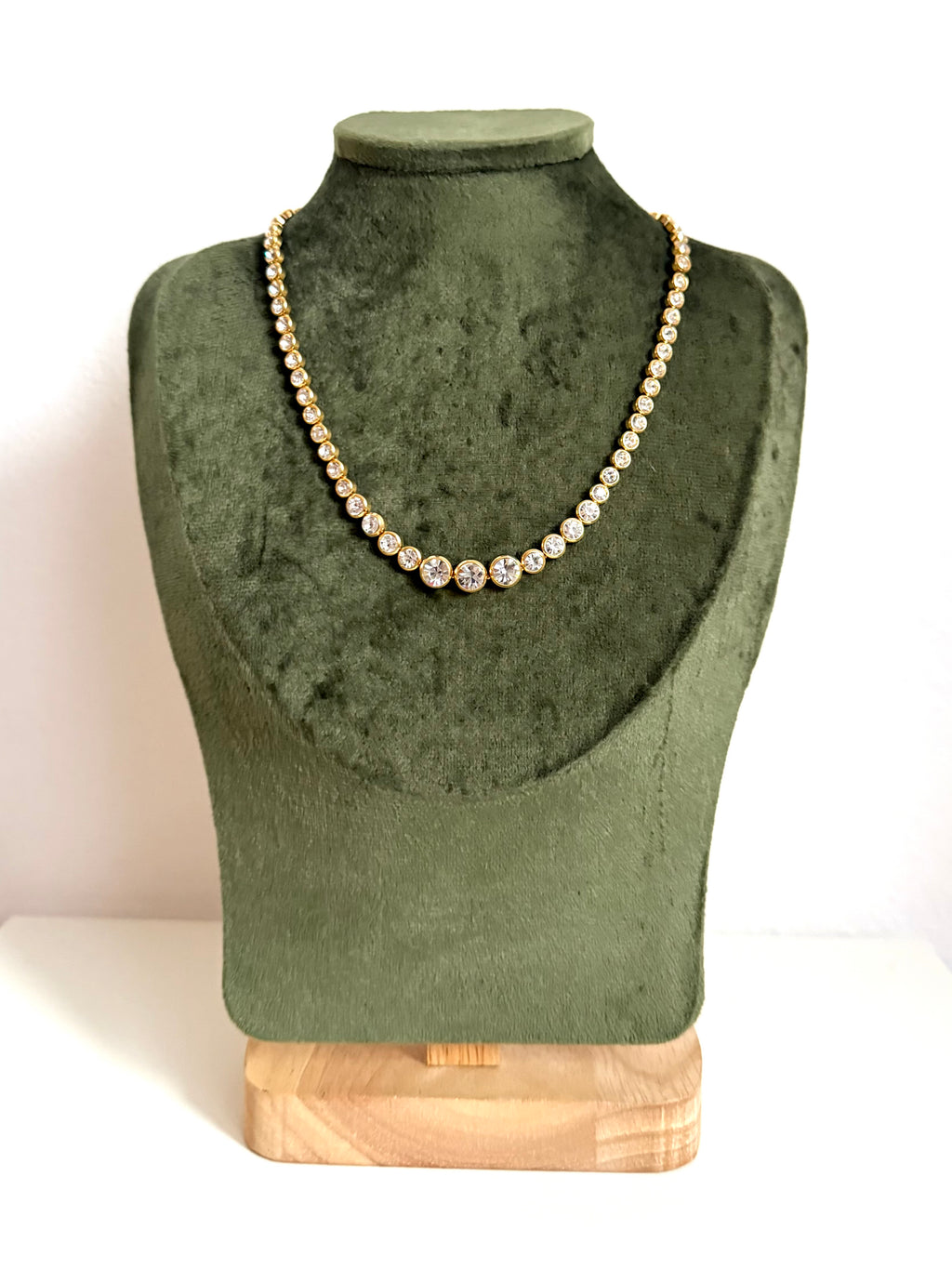 Collana Astra