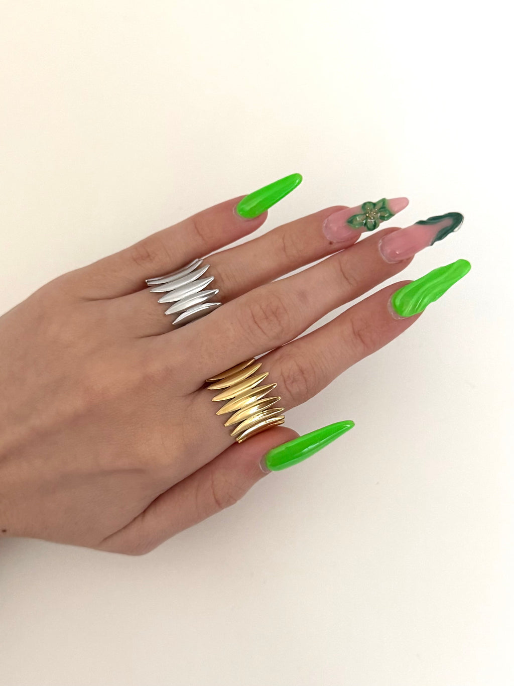 Anello Twist