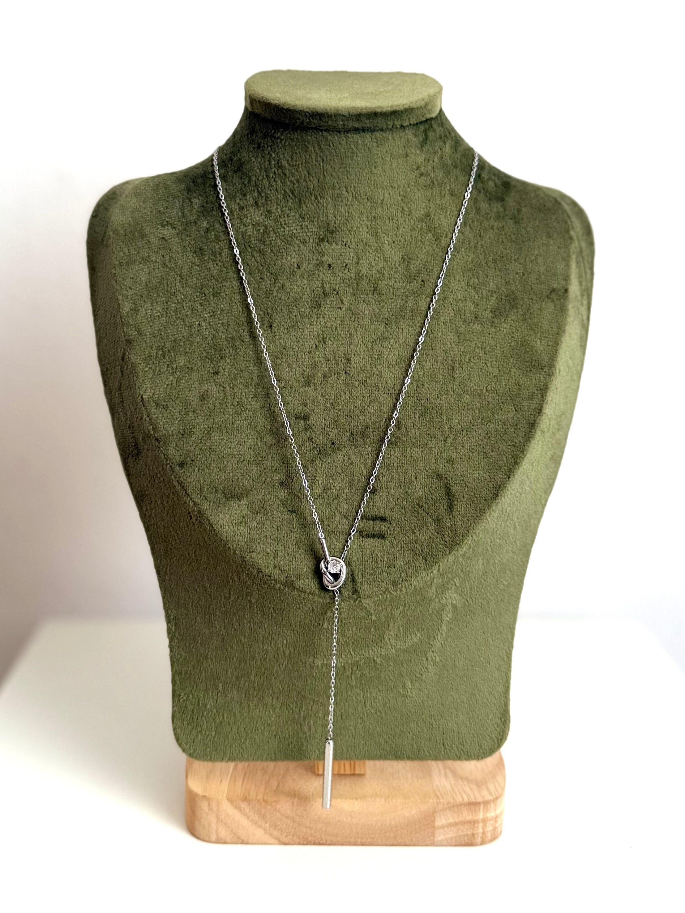 Collana Nodino e Punto Luce