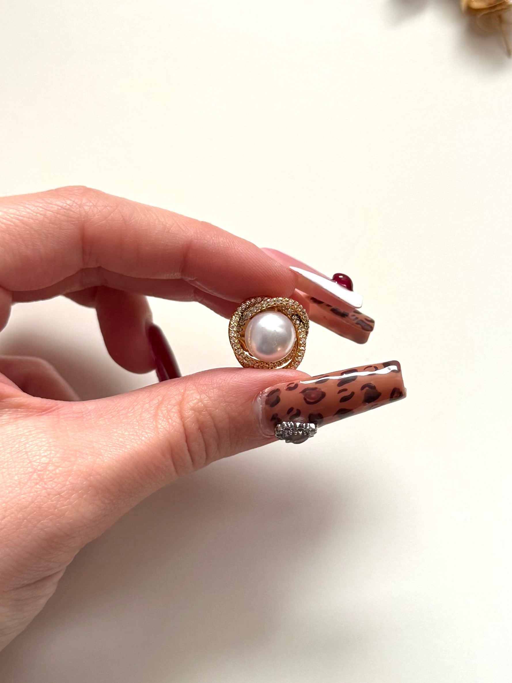 Orecchini Pearl Round