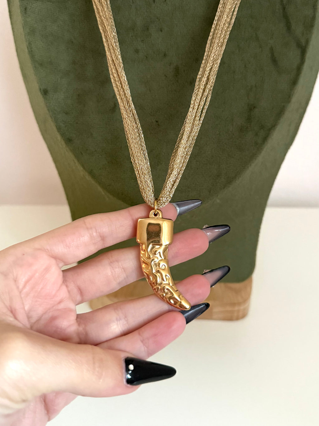 Collana Corno Golden