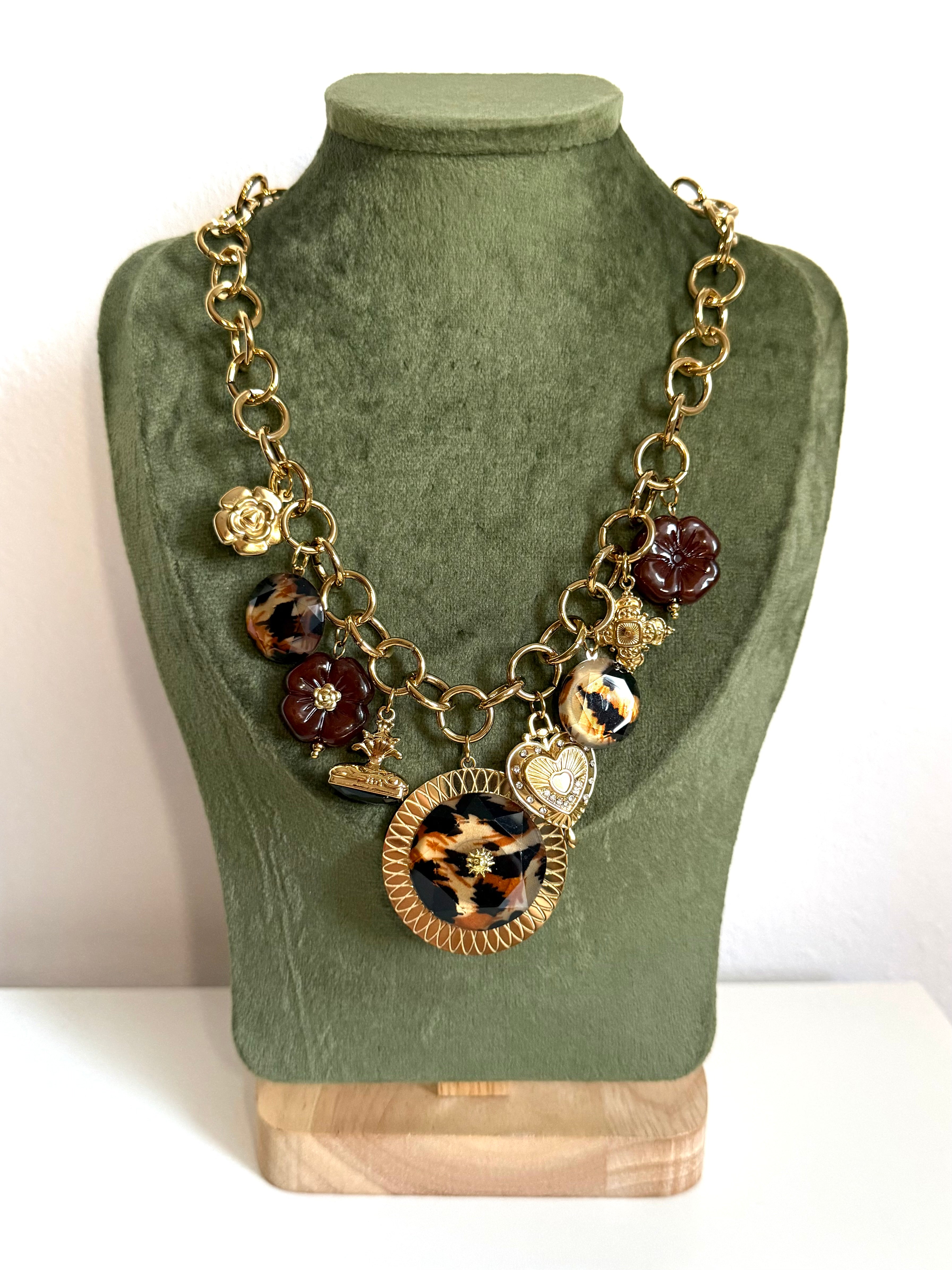 Collana Retrò con Charms