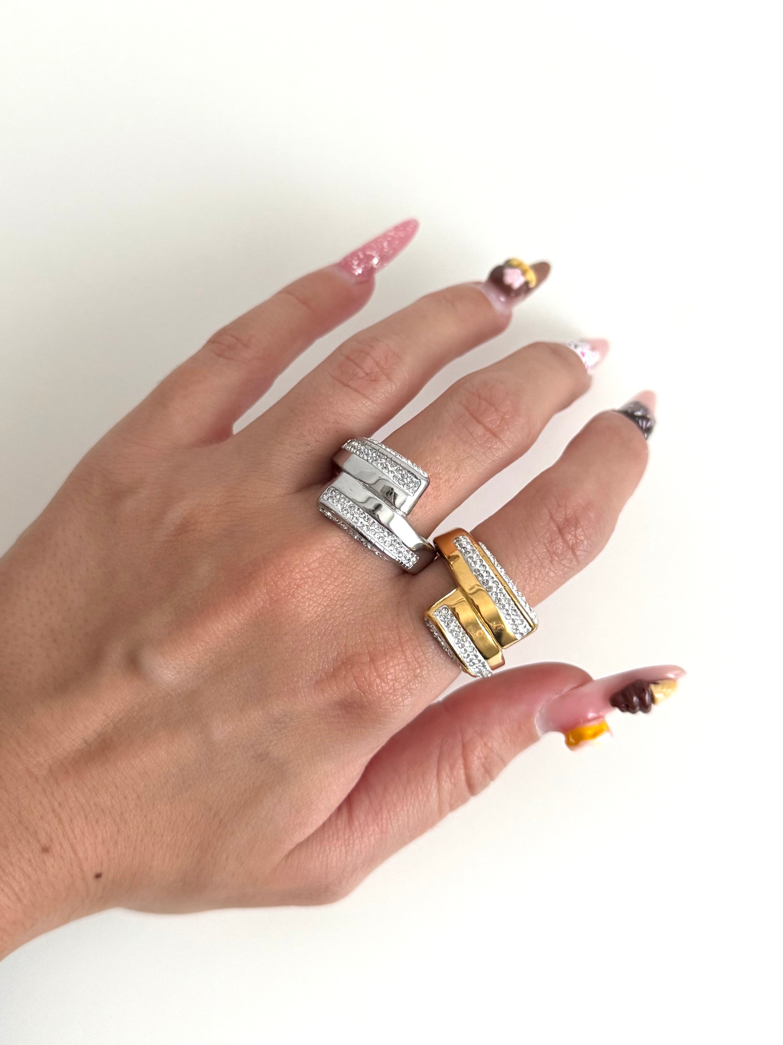 Anello Mira