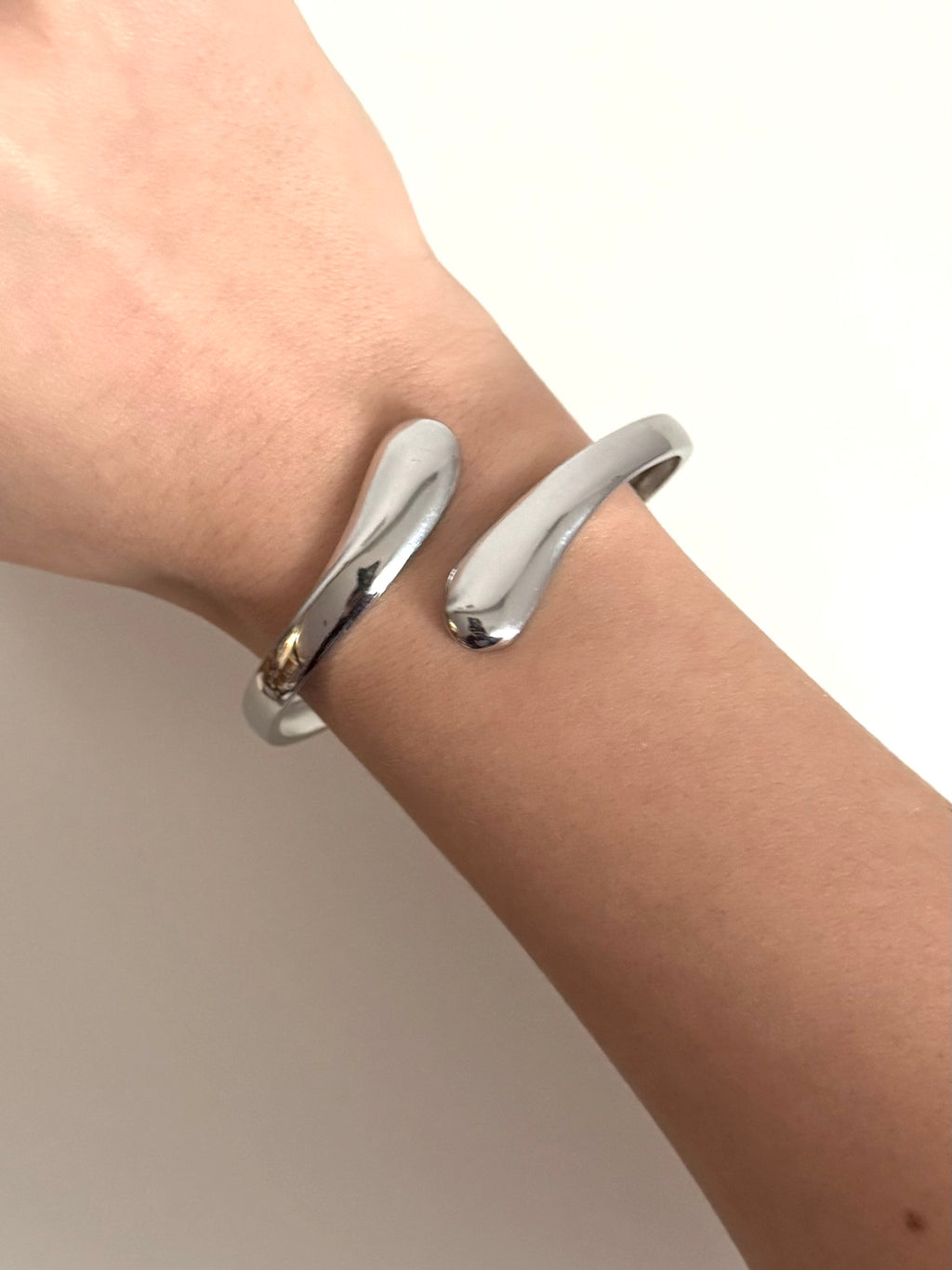 Bracciale Rigido Onda