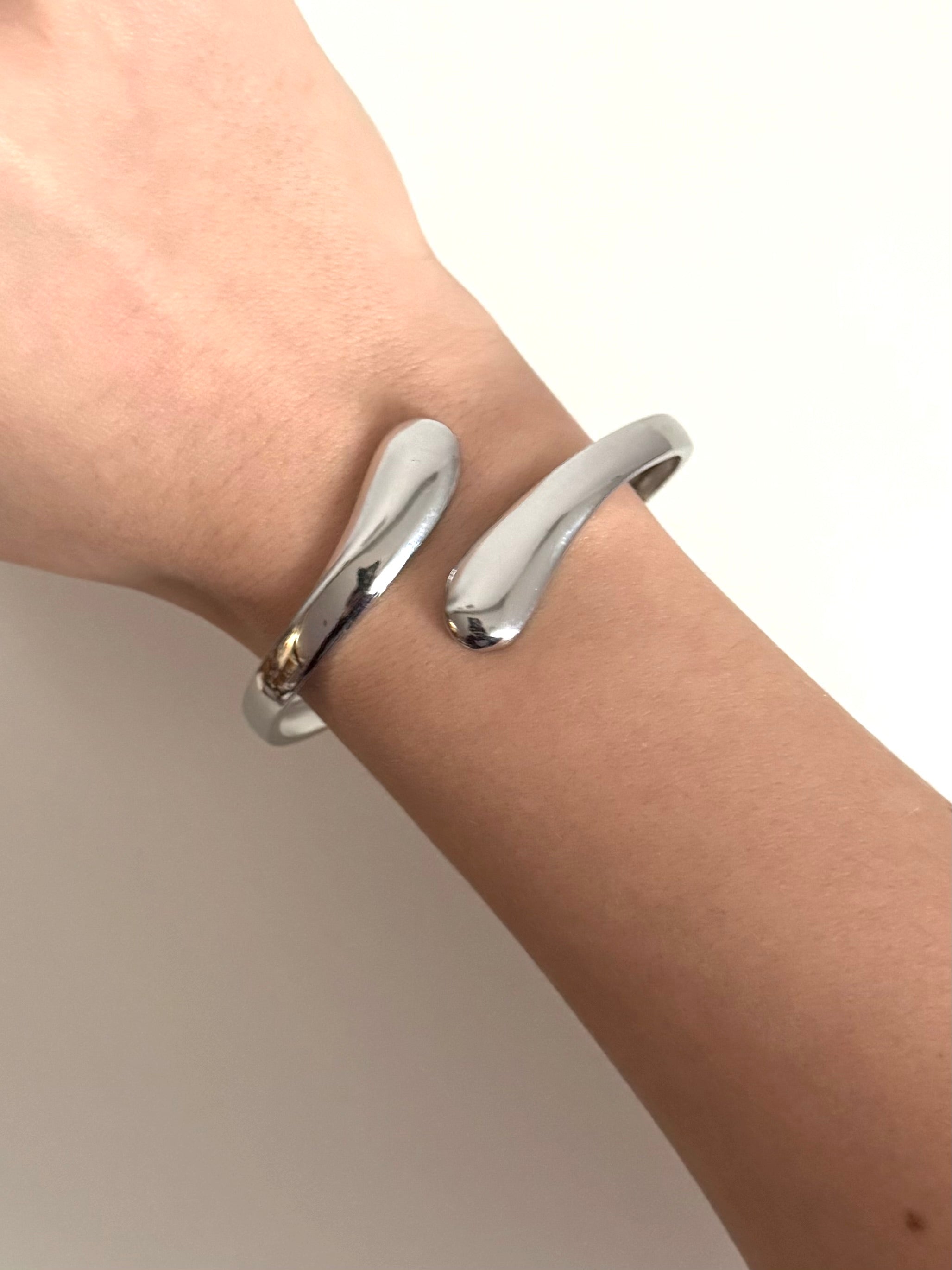 Bracciale Rigido Onda