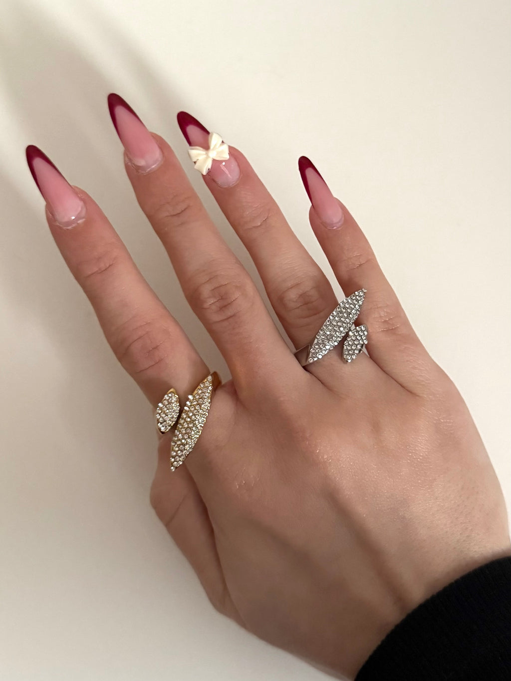 Anello Astrid