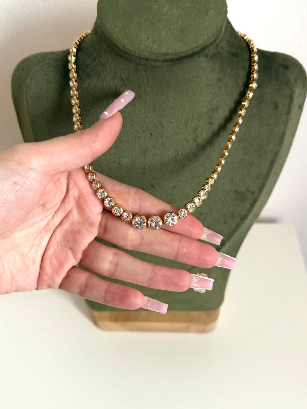 Collana Astra