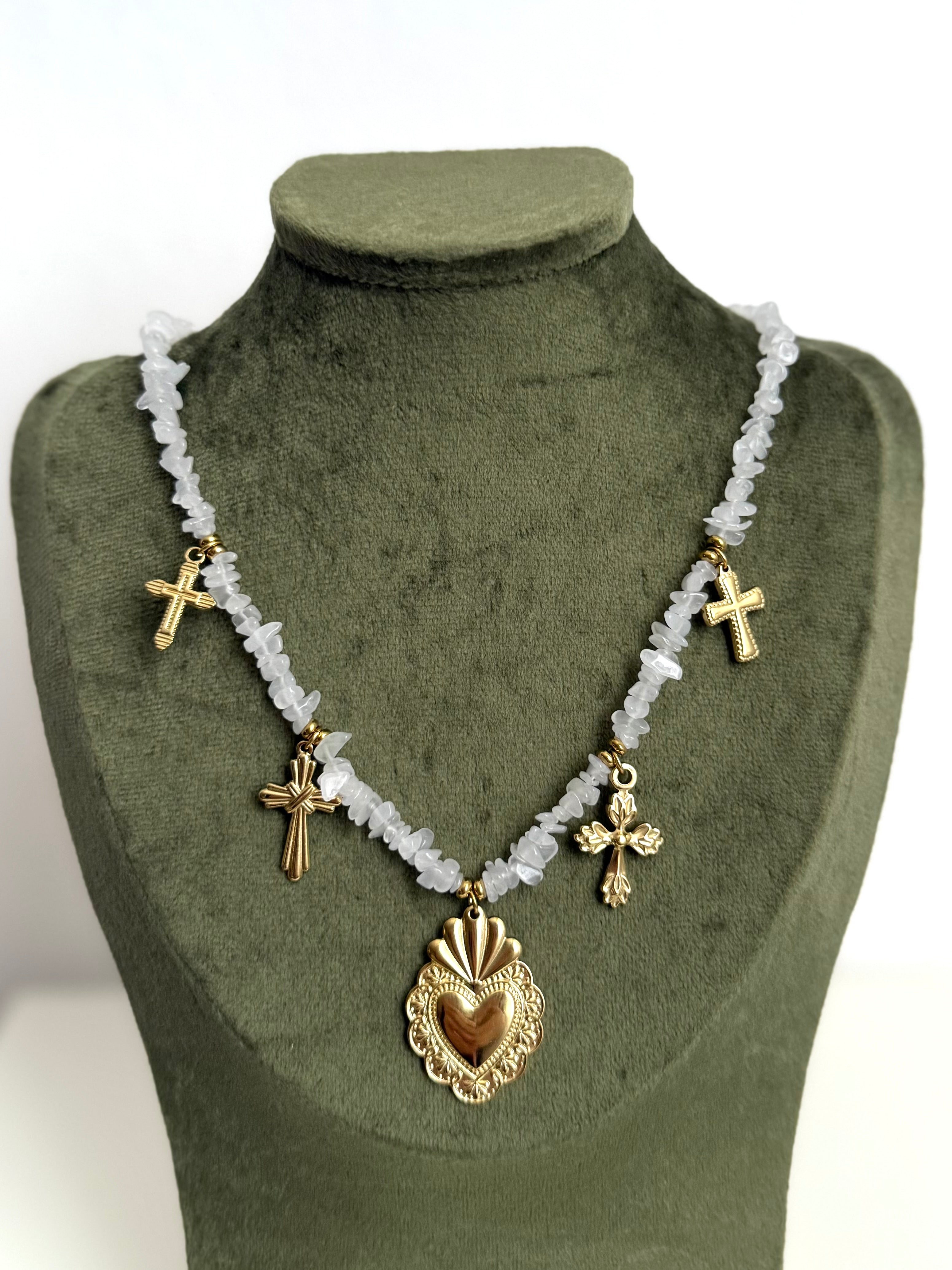 Collana Cuore Sacro con Croci