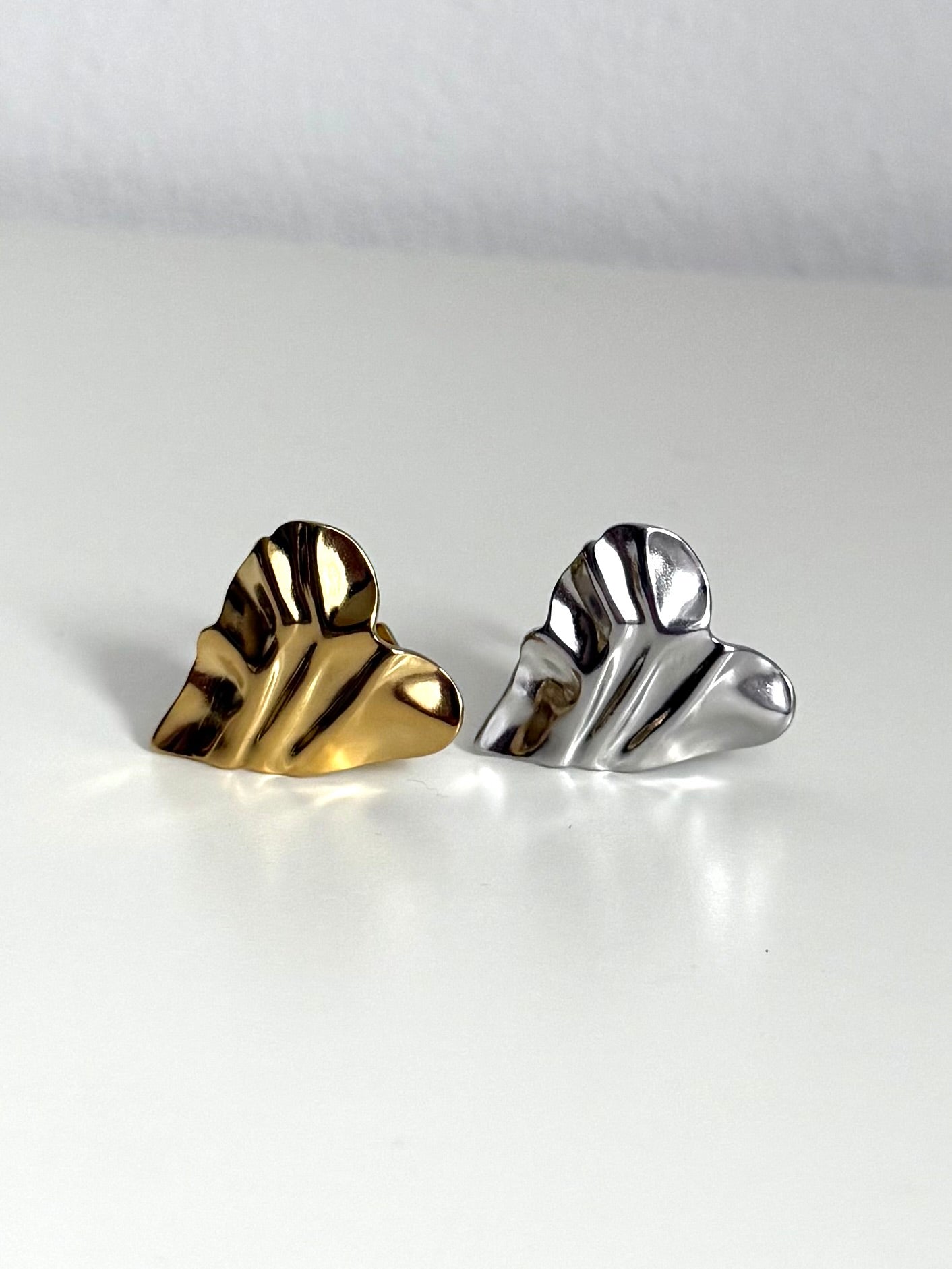 Anello Cuore Ondulato