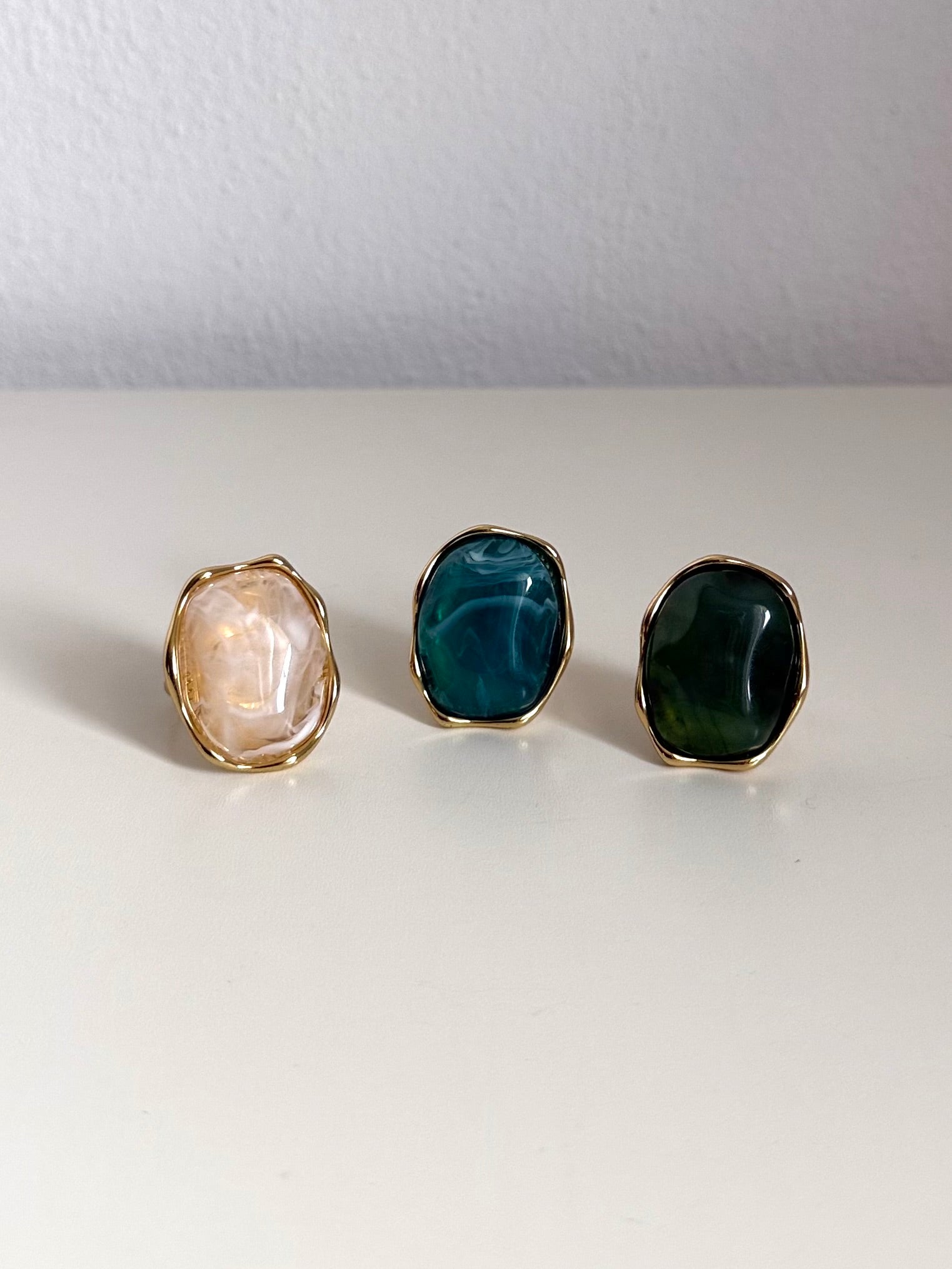 Anello Earth