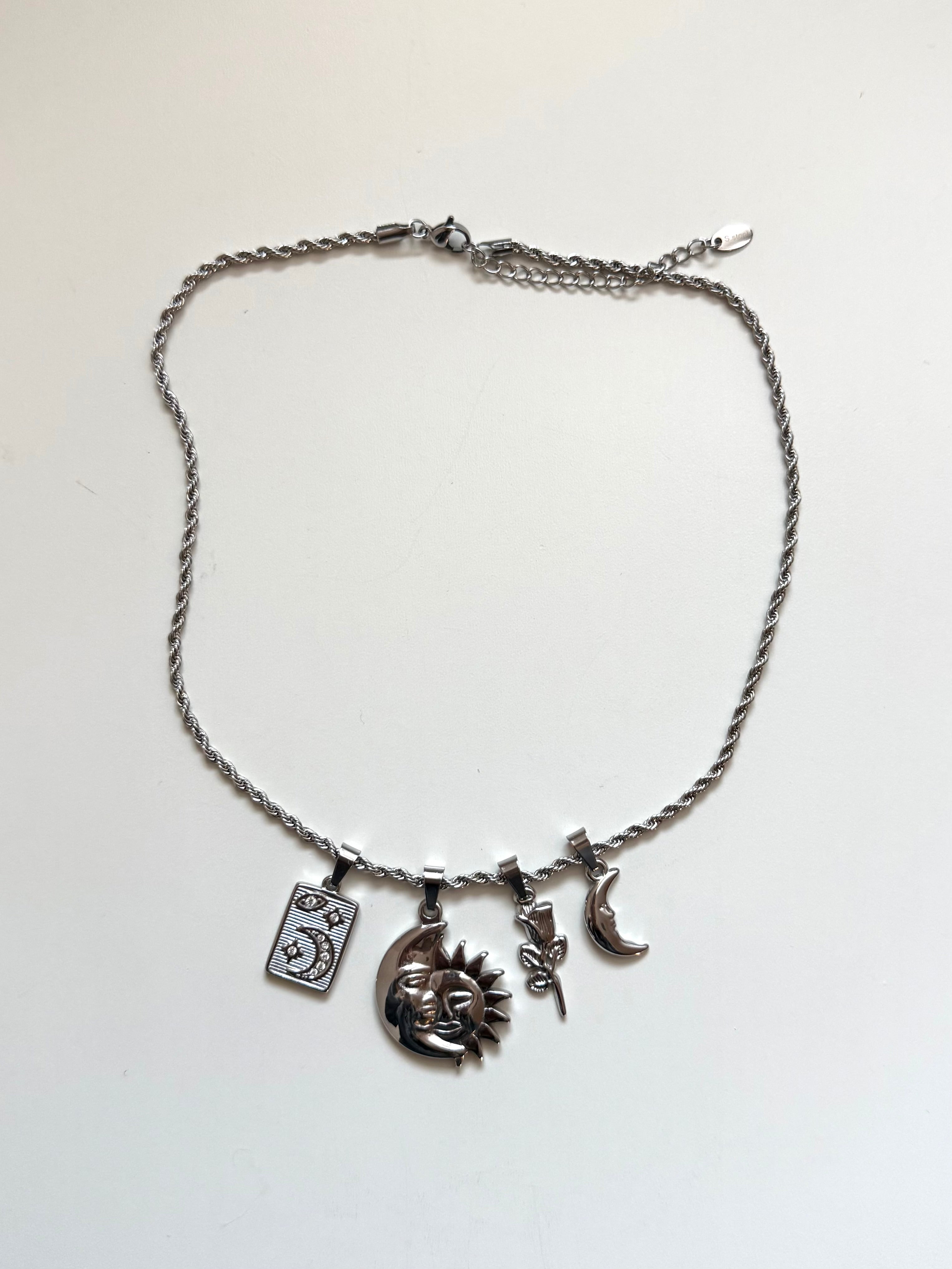 Collana Suniva con Charms