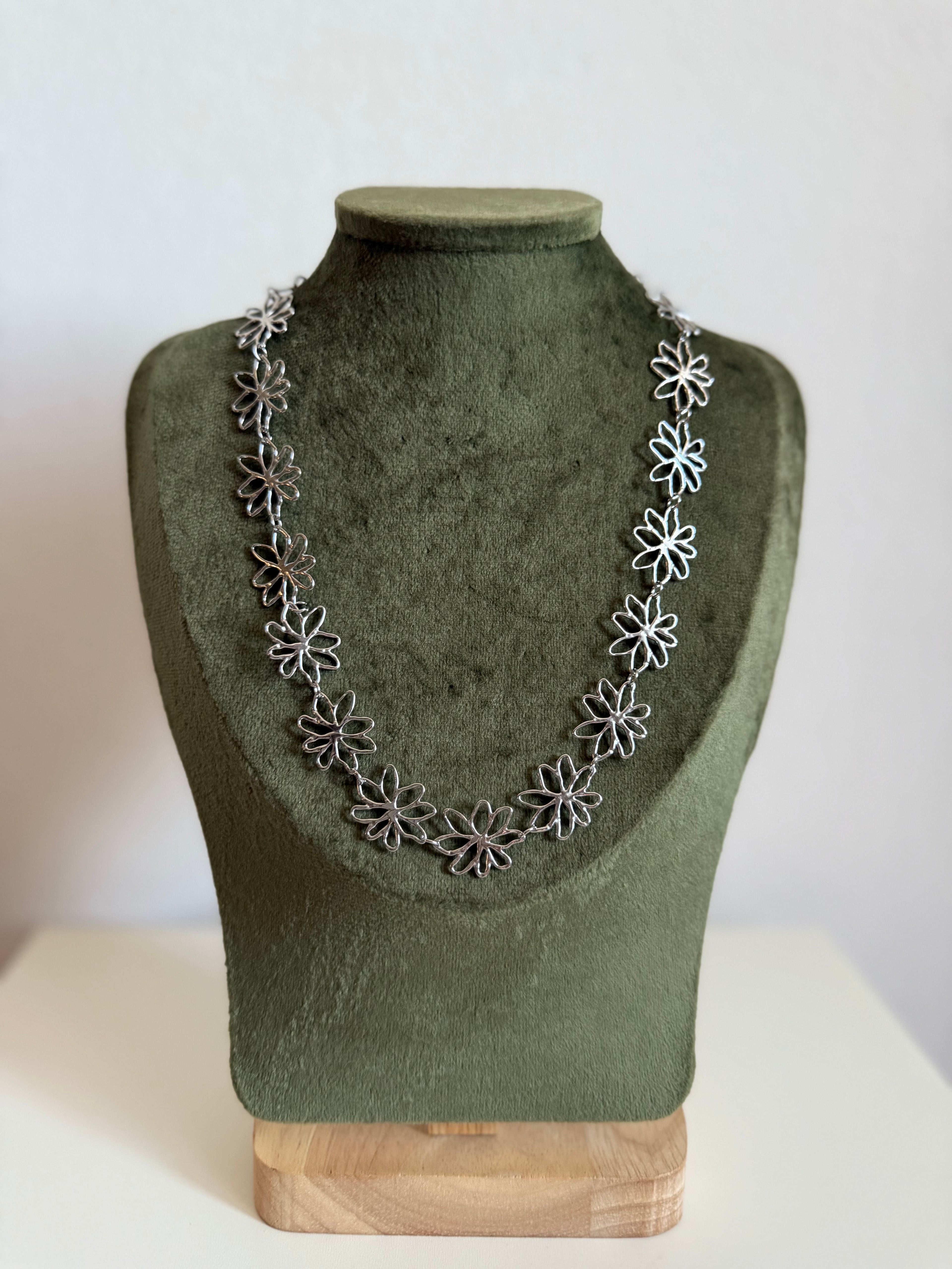 Collana Floreale