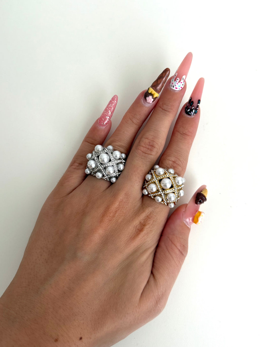 Anello Baroque