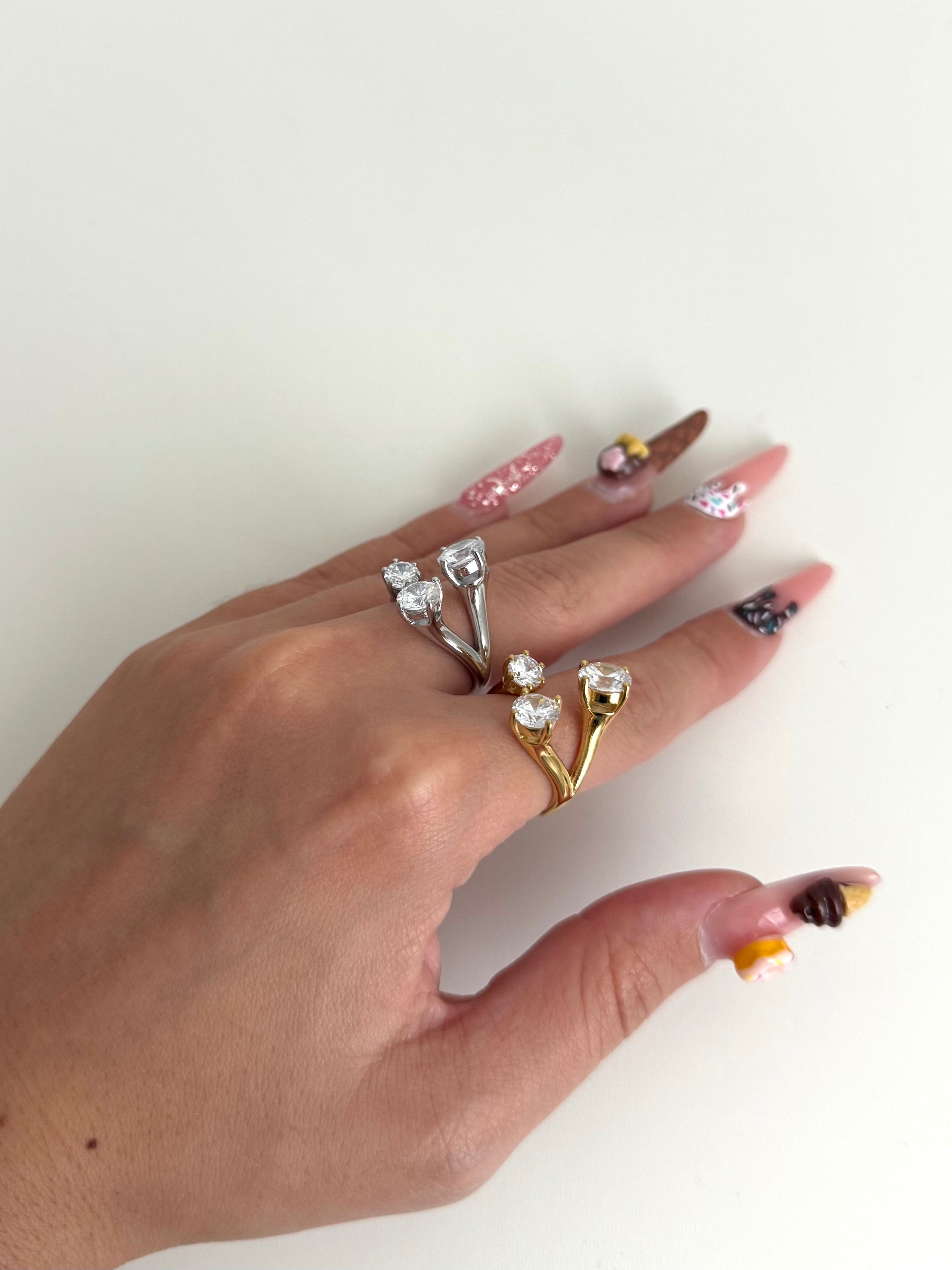 Anello Trinity