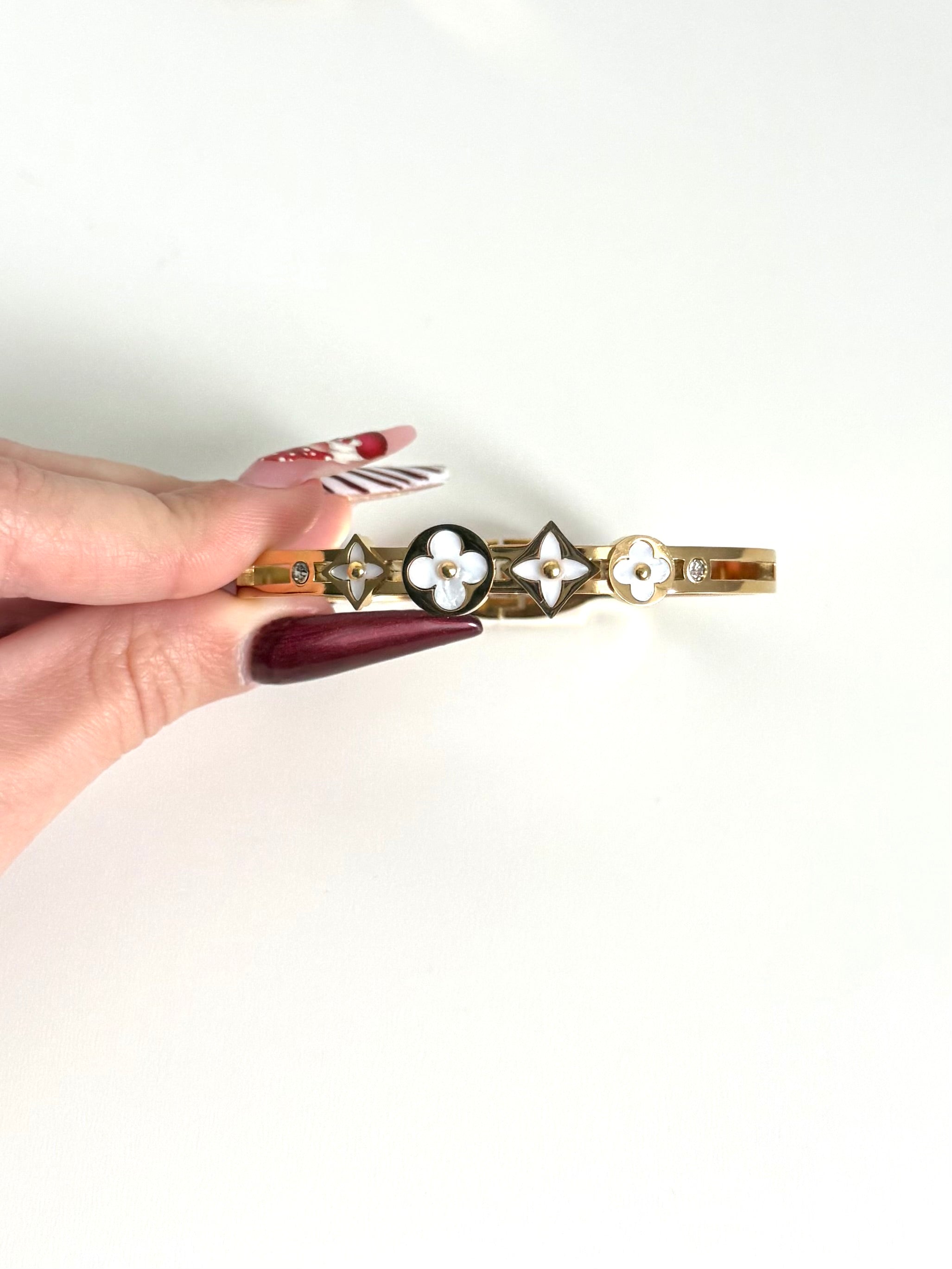 Bracciale Rigido Nova