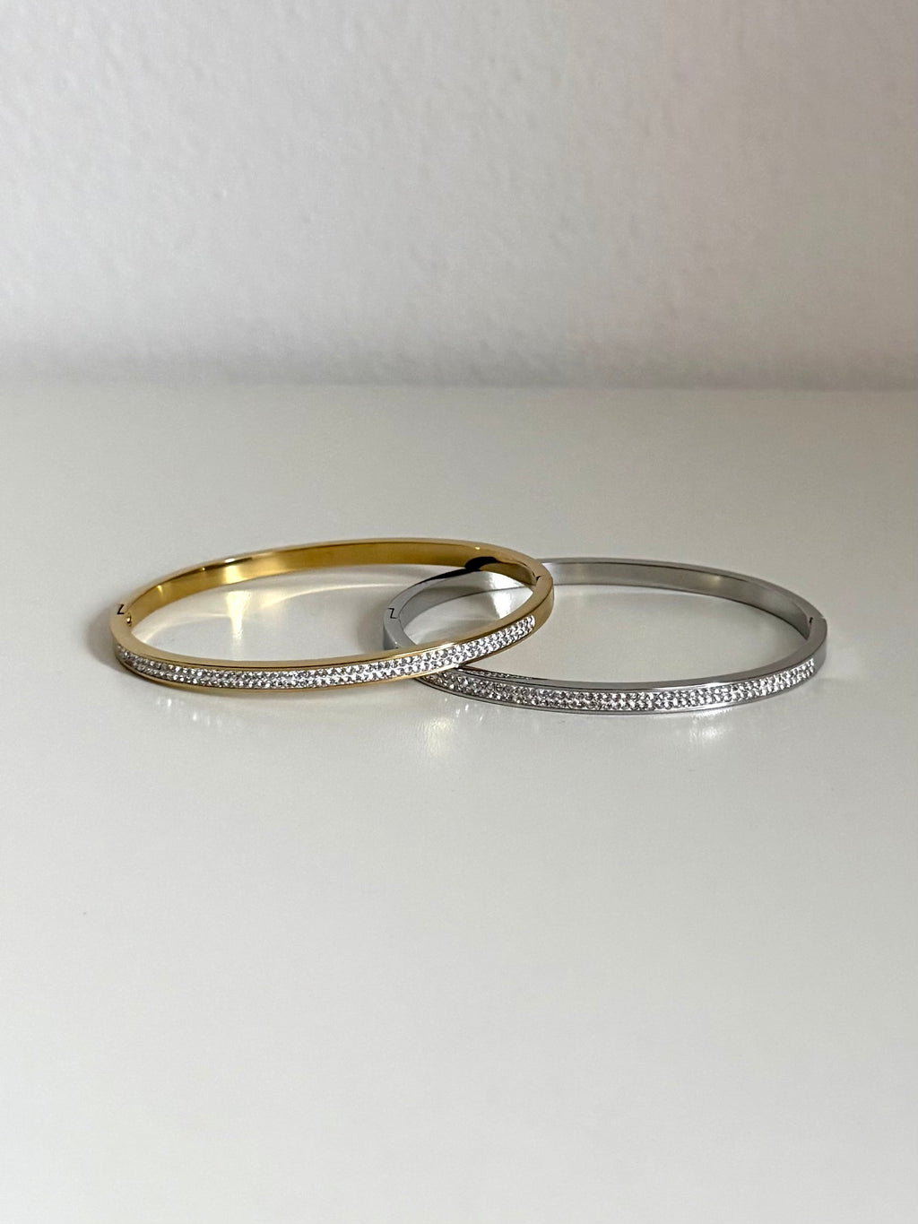 Bracciale Rigido Luxia con zirconi
