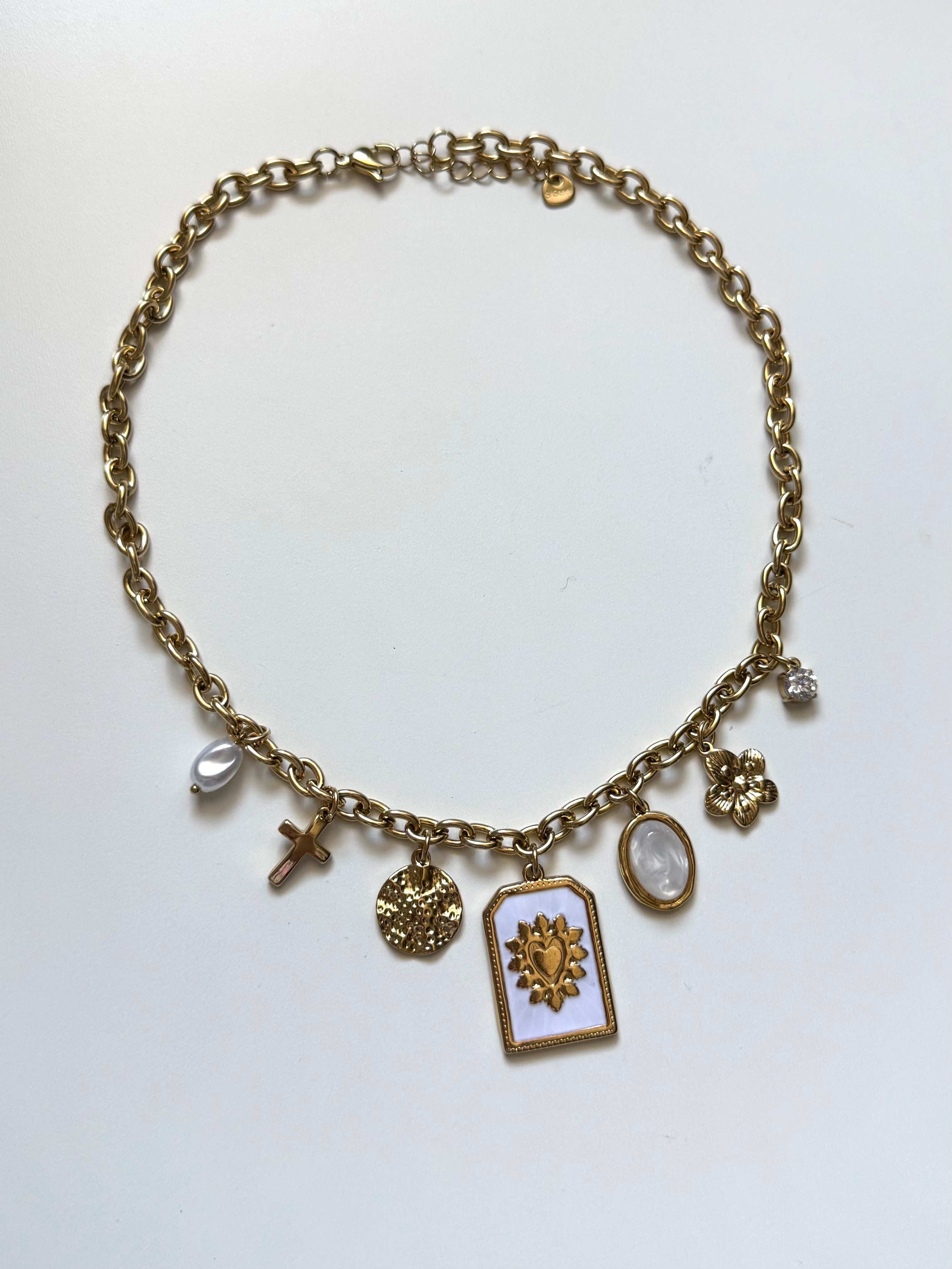 Collana Fede Fiorita