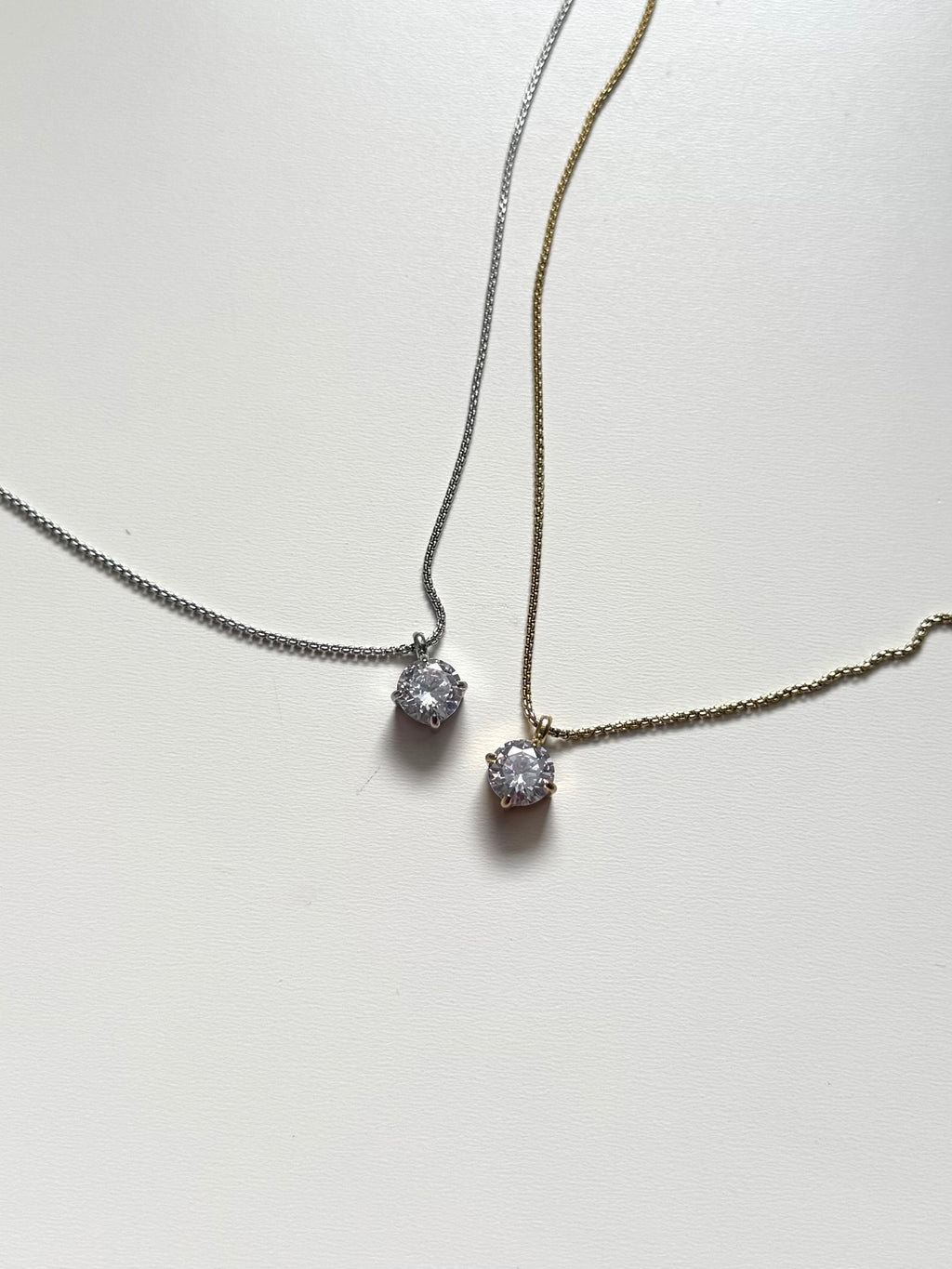 Collana Punto Luce