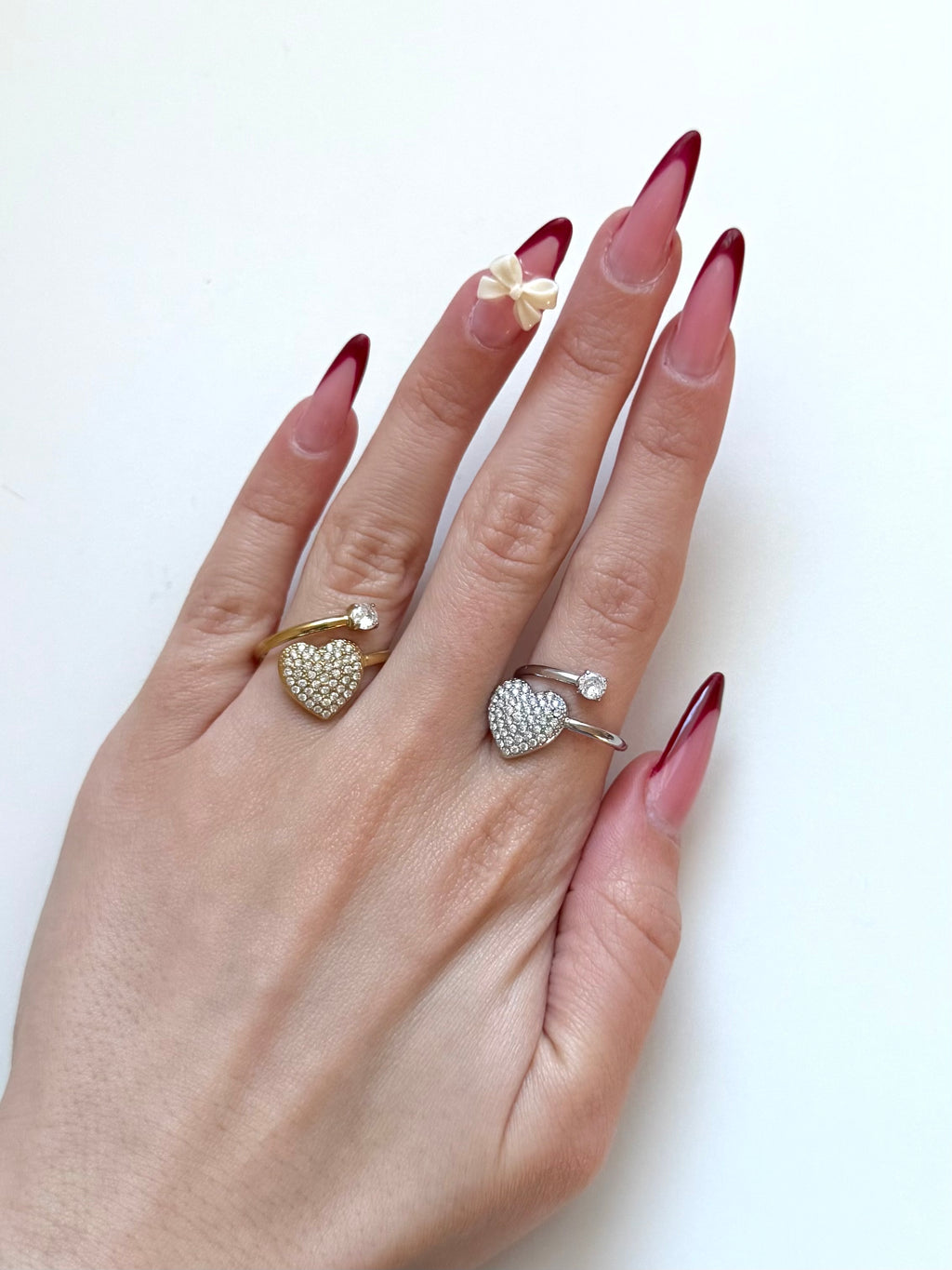 Anello Heart con Punto Luce