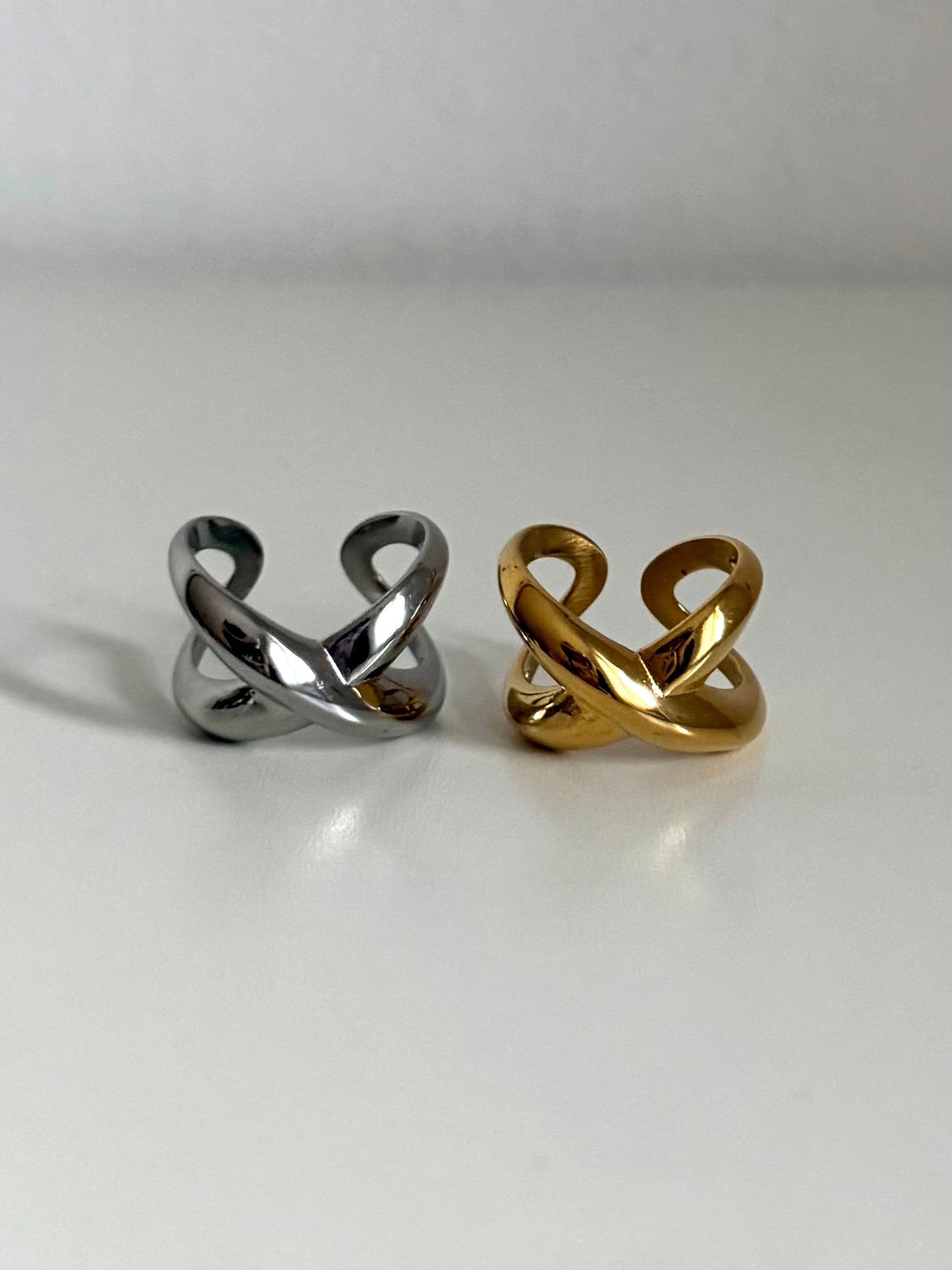 Anello Axis