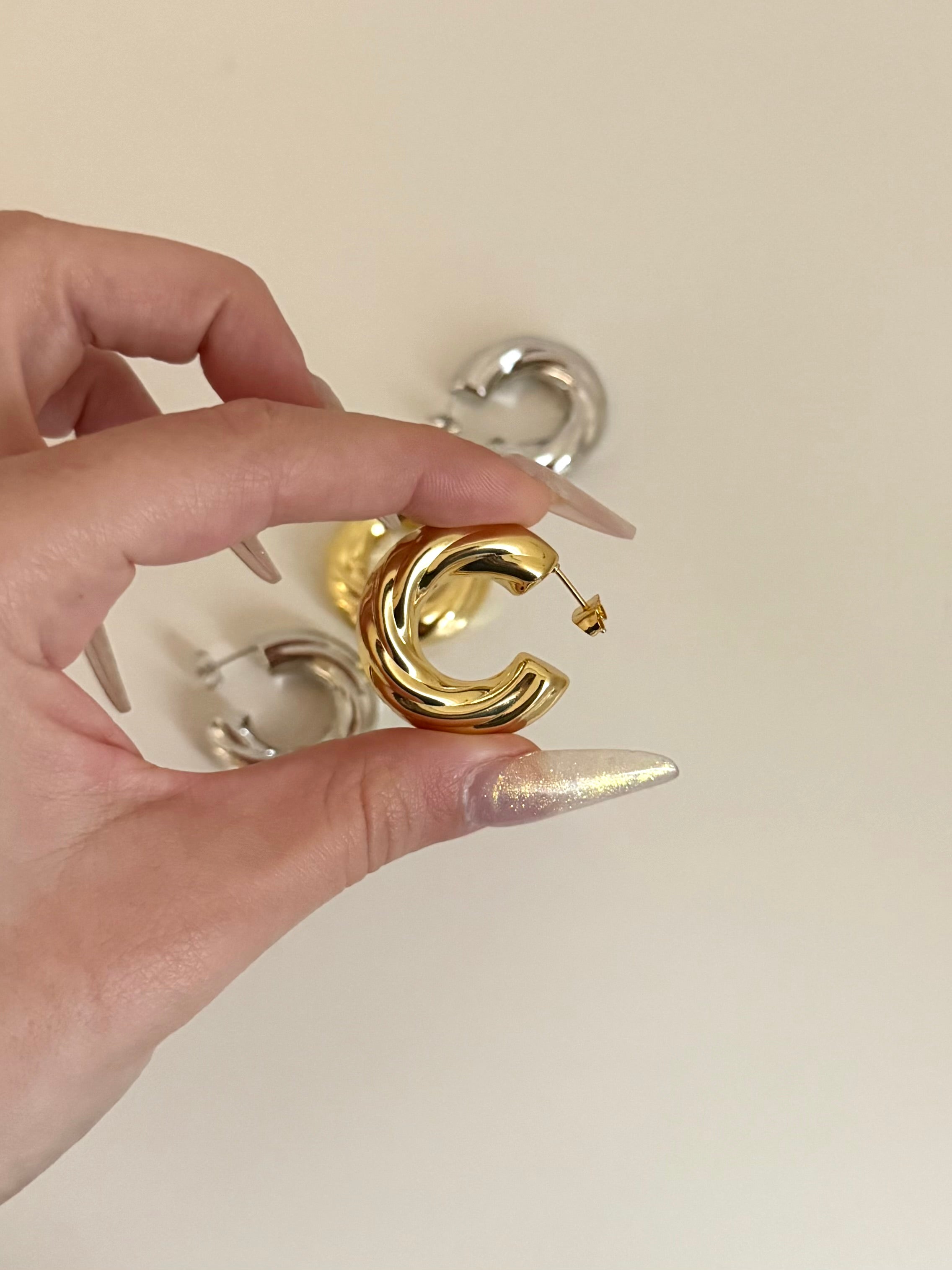 Orecchini Bold Curl